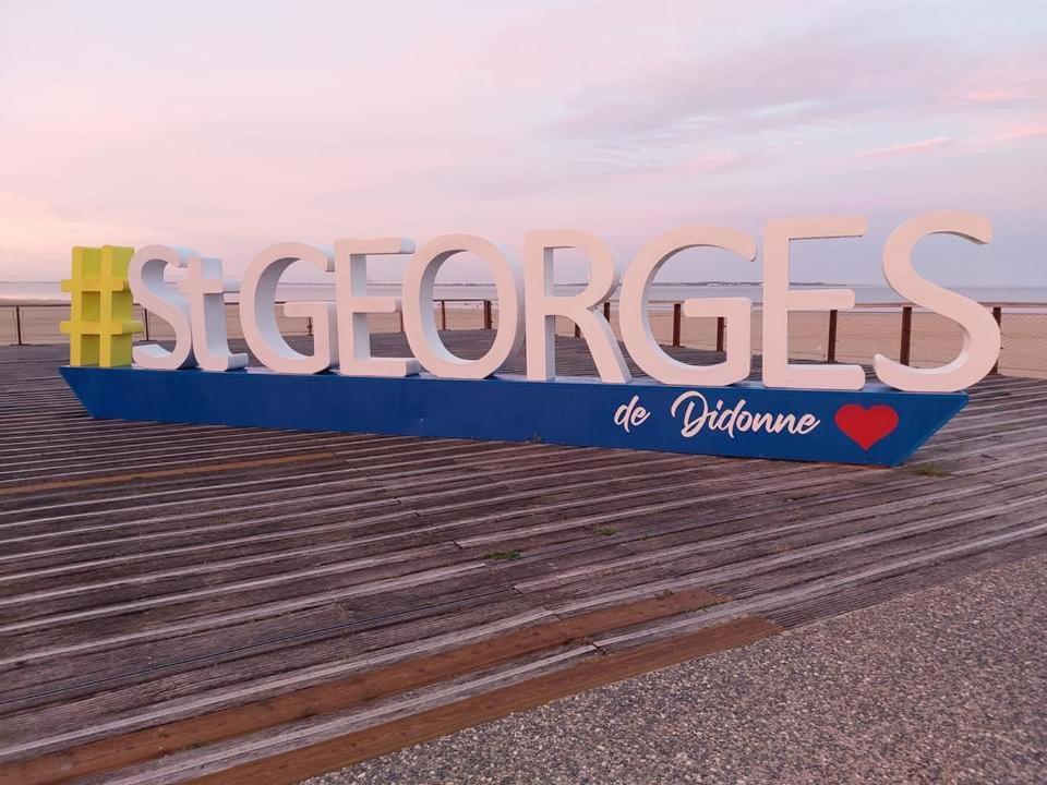 A 2 Pas De La Plage De La Vallieres Saint-Georges-de-Didonne Ngoại thất bức ảnh